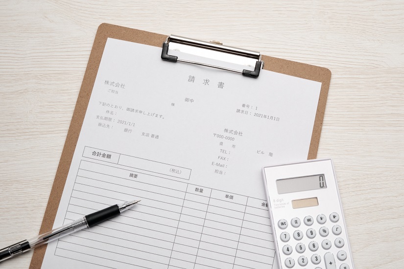 請求書 ペン 電卓