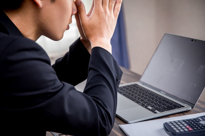 パソコン 男性 悩み