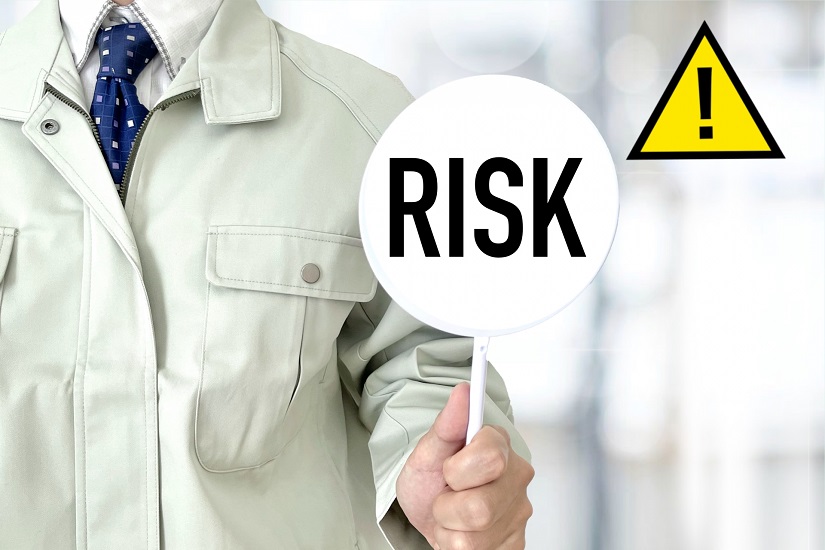 リスク　プレート　作業員