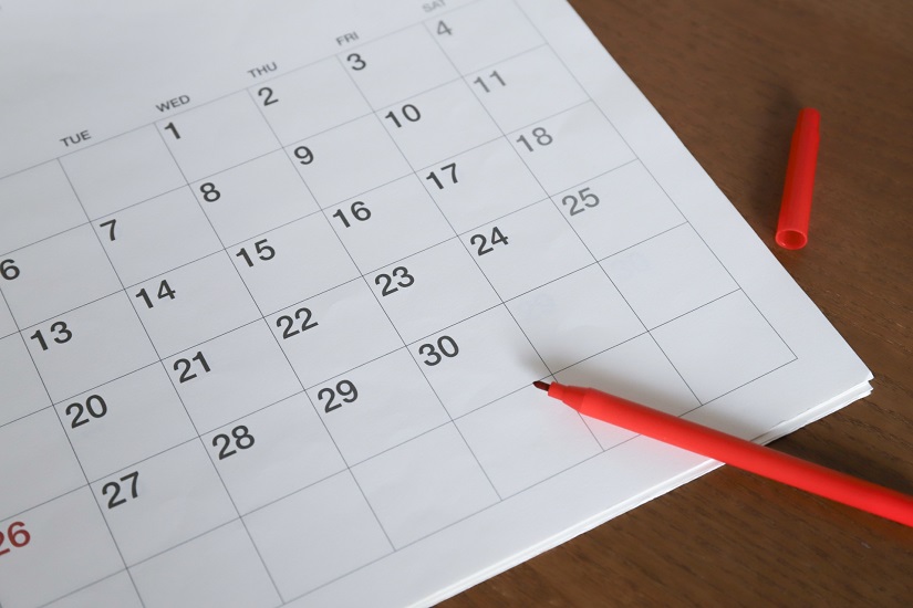 カレンダー 赤ペン