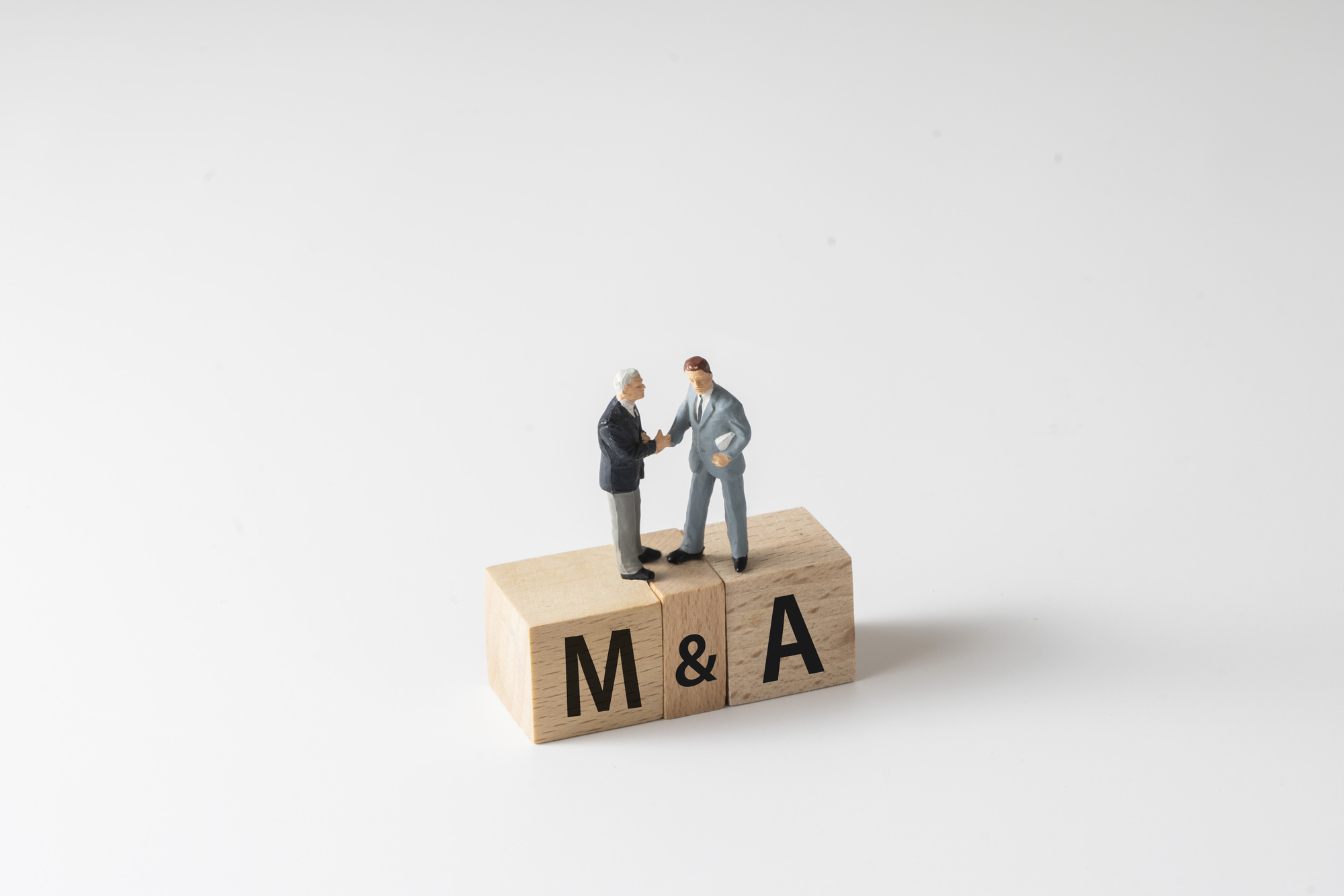 【経営者必読】M&Aとは何か？会社を売るメリット・デメリットを比較